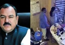 अशोक खरात जैसे ‘ढोंगी बाबाओं पर लगाम कब लगेगी? अशोक खरात जैसे 'ढोंगी बाबाओं पर लगाम कब लगेगी?