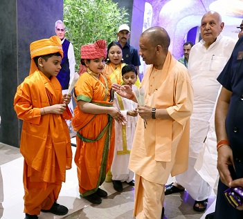 "रश्मिरथी" से प्रेरणा ले जातिवाद से रहे दूर:मुख्यमंत्री