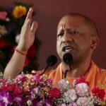 बंगाल की बिसात पर योगी की’हिंदुत्व’वाली गर्जना बंगाल की बिसात पर योगी की'हिंदुत्व'वाली गर्जना