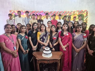 पुनीता सिंह स्कूल की आखिरी शाम बनी यादों का खजाना:पुनीता सिंह