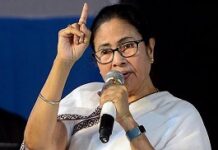 बंगाल की अस्मिता को बड़ा चुनावी मुद्दा बनाना चाहती हैं ममता गाल की अस्मिता को बड़ा चुनावी मुद्दा बनाना चाहती हैं ममता