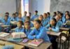 तपती कक्षाएँ और संवेदनहीन व्यवस्था:क्या बच्चों और शिक्षकों को गर्मी नहीं लगती? तपती कक्षाएँ और संवेदनहीन व्यवस्था:क्या बच्चों और शिक्षकों को गर्मी नहीं लगती?