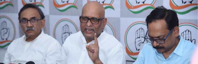 मोदी ने देश को बर्बाद कर दिया-अजय राय