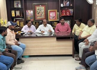आदर्श व्यापार मंडल की अनूठी पहल आदर्श व्यापार मंडल की अनूठी पहल