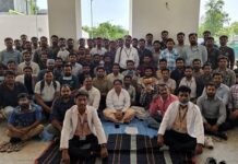 आरक्षण के विरोध में नर्सिंग स्टाफ एसोसिएशन का धरना आरक्षण के विरोध में नर्सिंग स्टाफ एसोसिएशन का धरना