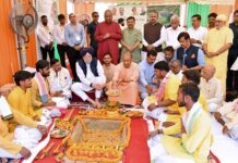 गोरखपुर को अंतरराष्ट्रीय क्रिकेट स्टेडियम की सौगात गोरखपुर को अंतरराष्ट्रीय क्रिकेट स्टेडियम की सौगात