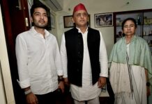 भाजपा की आखों में खटकती है आधी आबादी:अखिलेश यादव भाजपा की आखों में खटकती है आधी आबादी:अखिलेश यादव