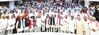 भाजपा सरकार ने अर्थव्यवस्था को तबाह किया:अखिलेश यादव