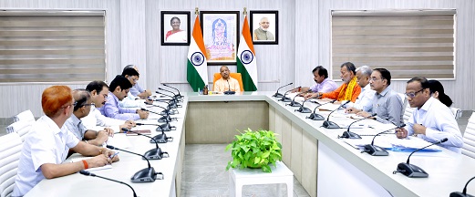 श्रमिकों और युवाओं के लिए योगी सरकार का बड़ा तोहफा