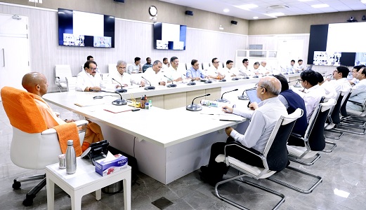 सड़क सुरक्षा व्यवस्था में अधिकारियों की जवाबदेही तय होगी-मुख्यमंत्री