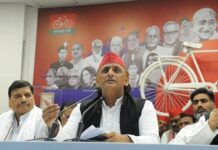 सपा की ऑडिट रिपोर्ट पर सियासी संग्राम तेज सपा की ऑडिट रिपोर्ट पर सियासी संग्राम तेज