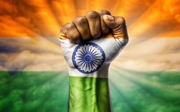 भारत अब इतिहास नहीं, भविष्य लिख रहा
