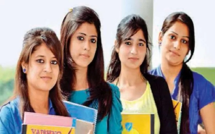 शिक्षित बेटियाँ, सशक्त समाज