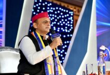 Photo of अखिलेश यादव ने उठाया छोटे कारोबारियों की बदहाली का मुद्दा