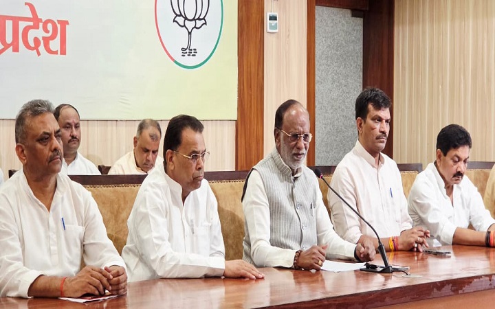 मजबूत नेतृत्व में भारत का बदलता स्वरूप