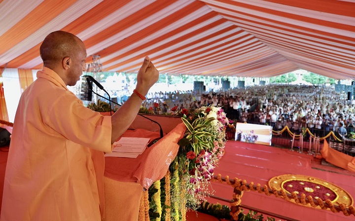 मुख्यमंत्री ने चित्रकूट में ₹951 करोड़ की योजनाओं का किया शुभारंभ