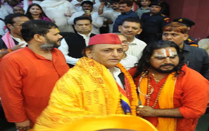 53वें जन्मदिन पर अखिलेश यादव की 2027 हुंकार!