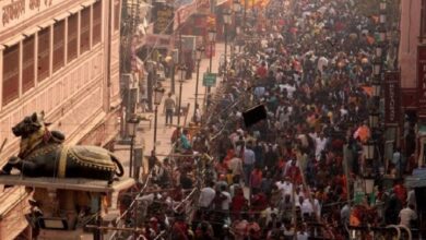 Photo of बाबा विश्वनाथ के दरबार में उमड़ा आस्था का सैलाब