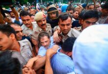Photo of PM आवास तक पहुंचा छात्रों का गुस्सा!राहुल,प्रियंका और अखिलेश हिरासत में