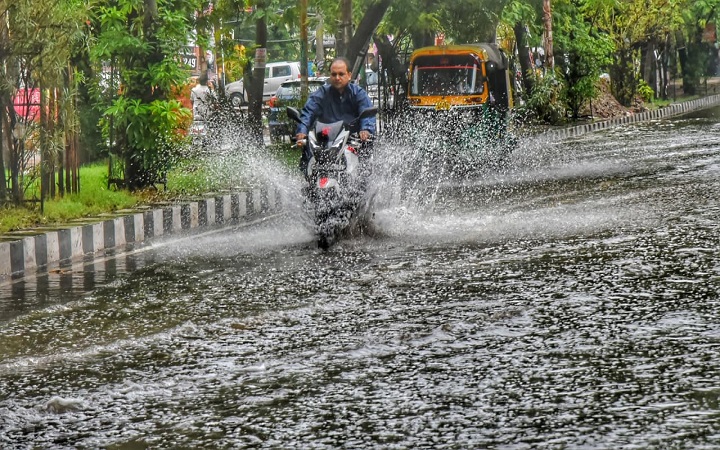 जलभराव से फिर घरों में कैद होगी तीन लाख की आबादी!