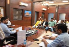 Photo of मतदेय स्थलों के पुनर्गठन पर सर्वदलीय बैठक