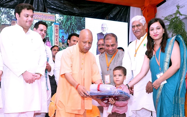 मुख्यमंत्री ने सहारनपुर से ‘स्कूल चलोअभियान-2026’ का किया शुभारम्भ