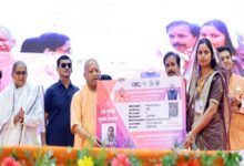 Photo of मुख्यमंत्री शिक्षक कैशलेस चिकित्सा योजना का वाराणसी में शुभारम्भ