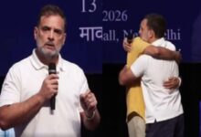Photo of मोदी के गले मिलने पर तंज,राहुल बताएं कांग्रेस की विदेश नीति