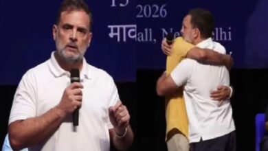 Photo of मोदी के गले मिलने पर तंज,राहुल बताएं कांग्रेस की विदेश नीति