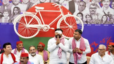 Photo of अखिलेश यादव से मिले मेरठ के दिग्विजय भाटी और मोहित जाटव