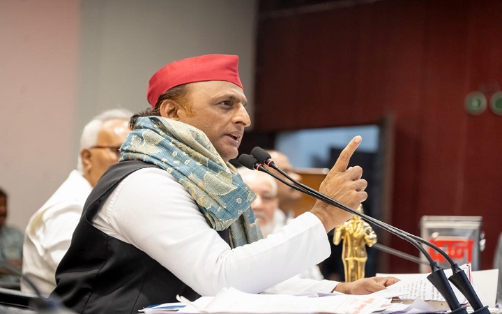 अंततः मुख्यमंत्री जी को बदनामी के सिवा कुछ न मिलने वाला:अखिलेश