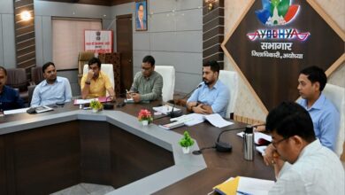 Photo of जिलाधिकारी ने लंबित वादों के त्वरित निस्तारण के दिए निर्देश