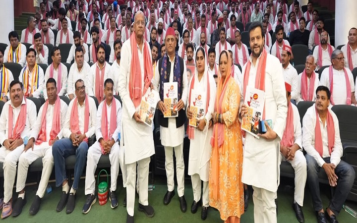भाजपा सरकार ने प्रदेश को बर्बाद कर दिया:अखिलेश