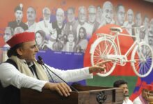 Photo of मुख्यमंत्री जी! क्या आपको PDA का मतलब पता है?