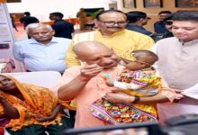 Photo of मुख्यमंत्री ने मिड-डे मील रसोइयों को दिया रक्षाबन्धन का उपहार