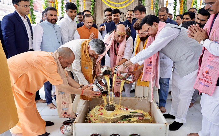 PM मोदी के जन्मदिवस पर काशी में सेवा और संकल्प का संदेश