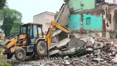 Photo of सहारनपुर में अवैध इमारत पर कार्रवाई