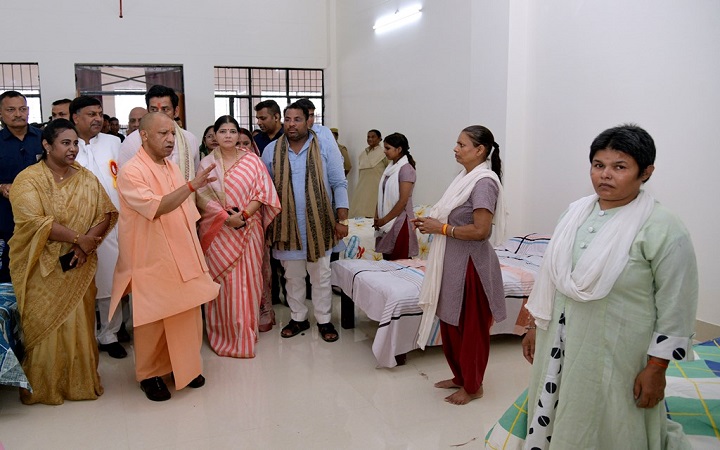 गोरखपुर में महिलाओं को मिला नया सहारा
