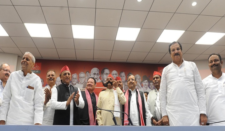 जनता के अधिकारों को छीन रही भाजपा सरकार:अखिलेश यादव