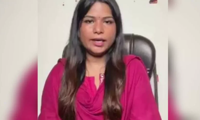 ‘गुंडाराज की पार्टी के 34 साल’, ऋचा राजपूत का सपा पर हमला