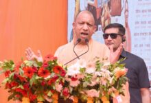 Photo of अखिलेश पर CM योगी का तंज, बोले- विरासत में गद्दी मिल सकती है, बुद्धि नहीं