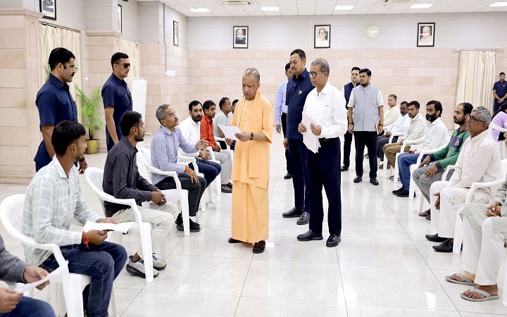 'नर सेवा-नारायण सेवा' के भाव से जनसेवा कर रही सरकार:मुख्यमंत्री