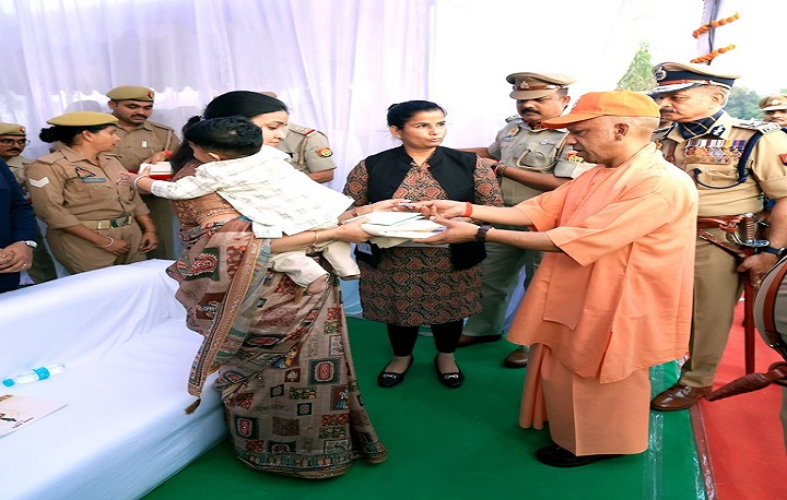 पुलिस स्मृति दिवस 2026: यूपी पुलिस के भत्तों में बढ़ोतरी, योगी की बड़ी घोषणाएं